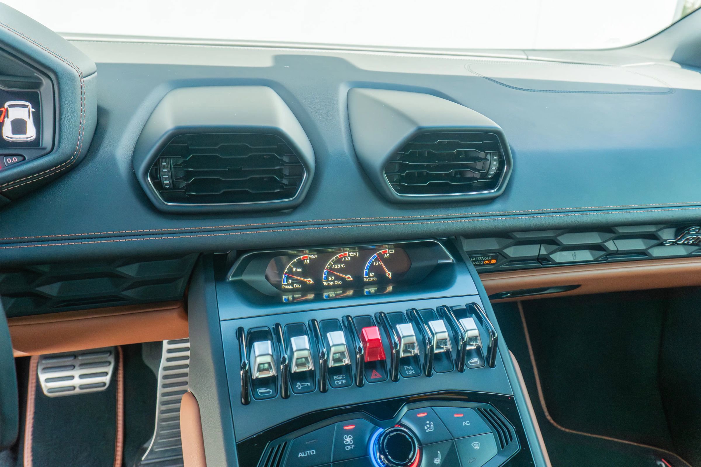 Used 2016 Lamborghini Huracan LP 610-4 image 50