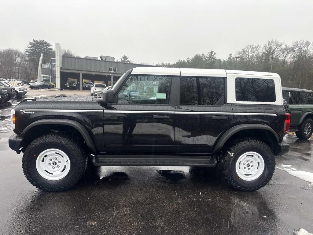 New 2025 Ford Bronco Heritage Edition AWD/4WD image 34