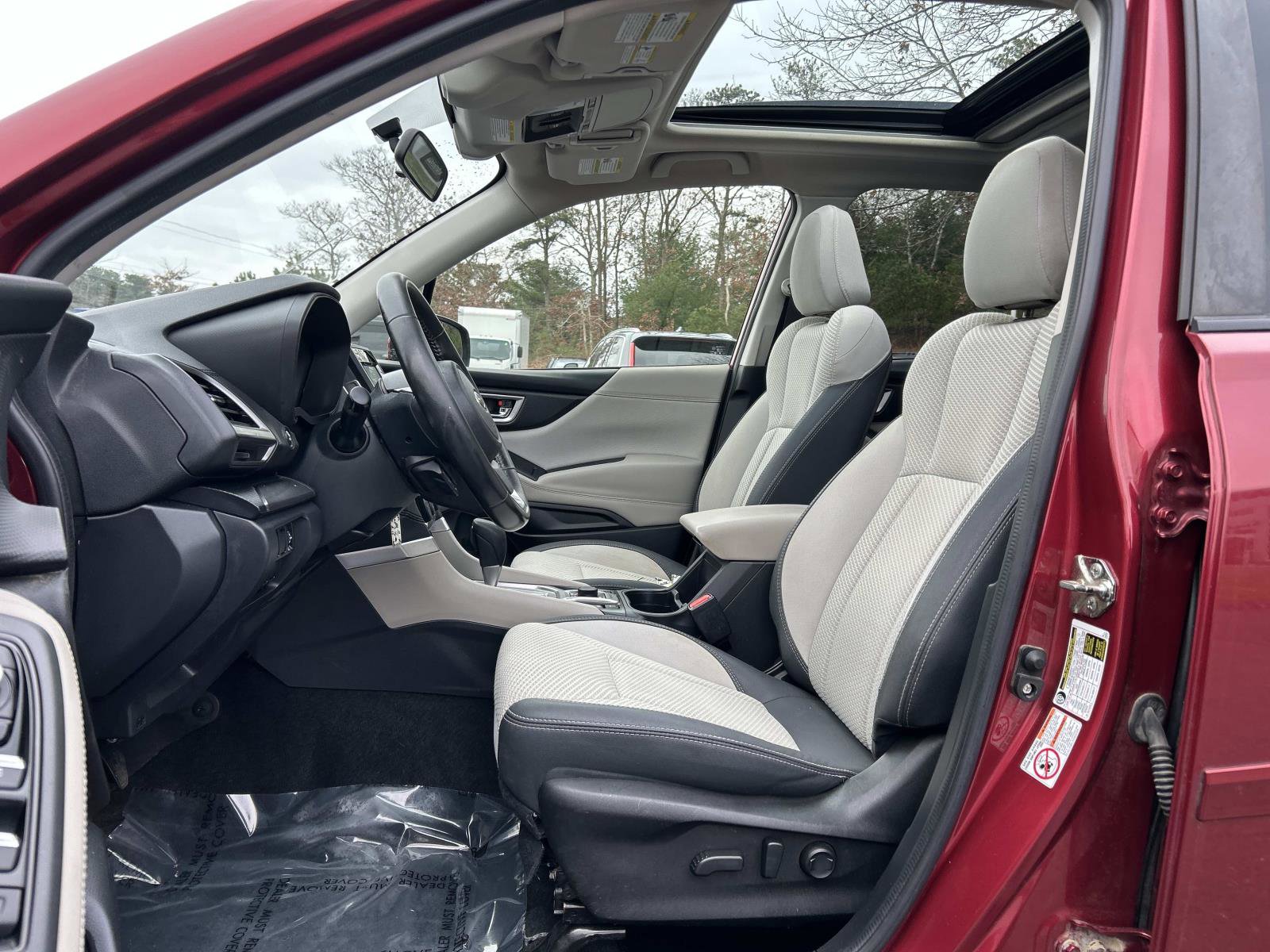 Used 2019 Subaru Forester Premium w/ All-Weather Package image 18