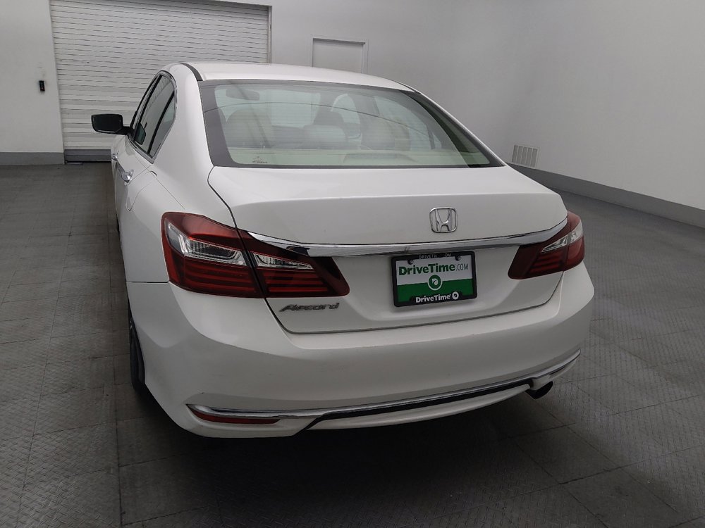 Used 2016 Honda Accord LX image 6