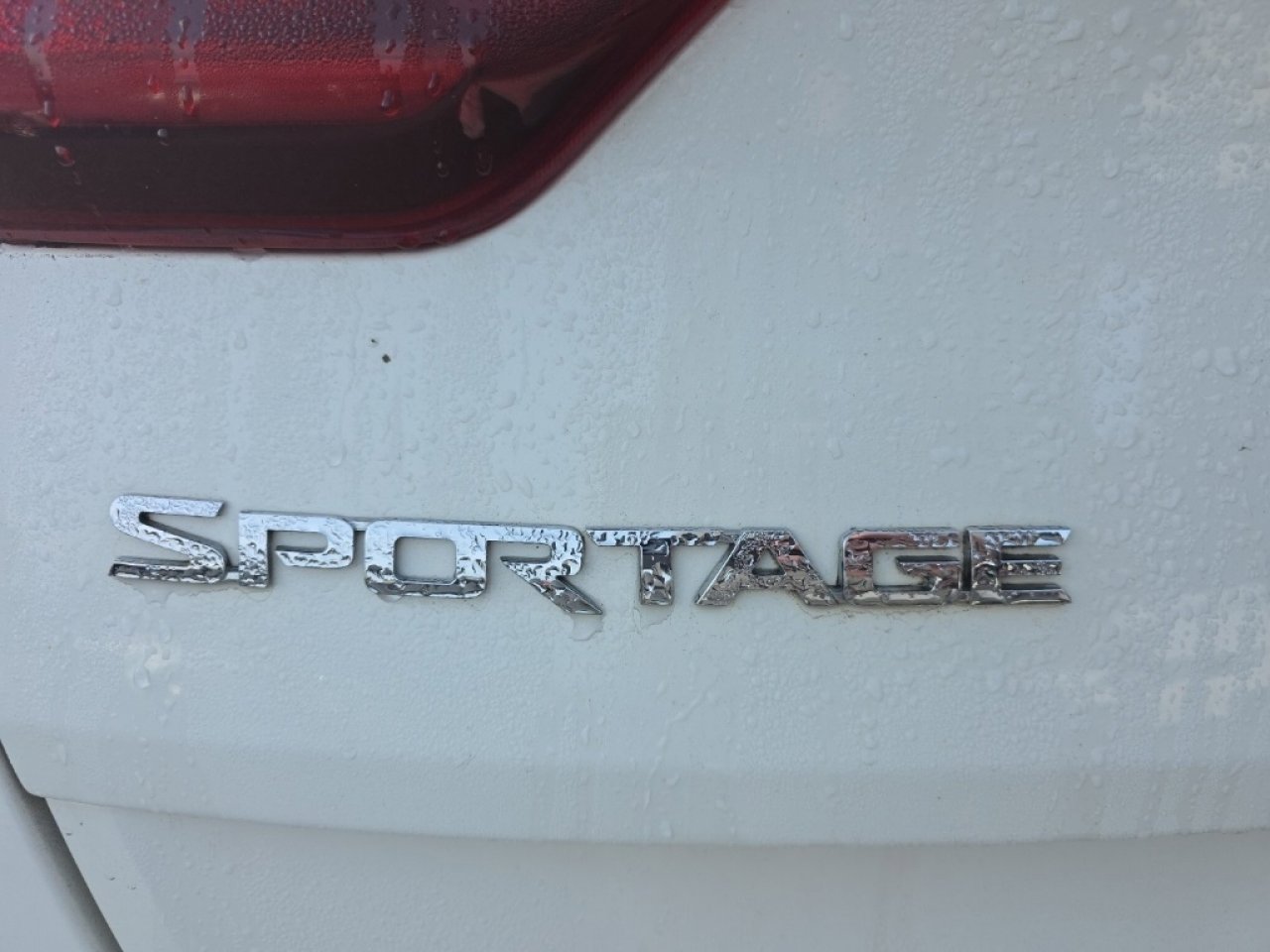 Used 2021 Kia Sportage LX image 15