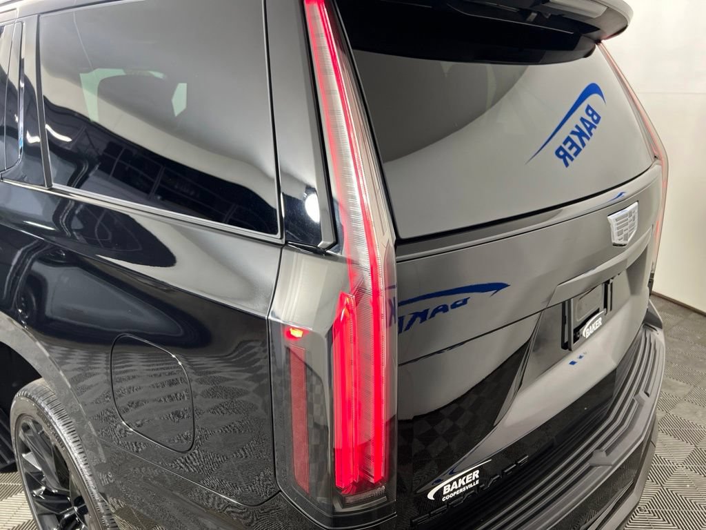 Used 2026 Cadillac Escalade V AWD/4WD image 29