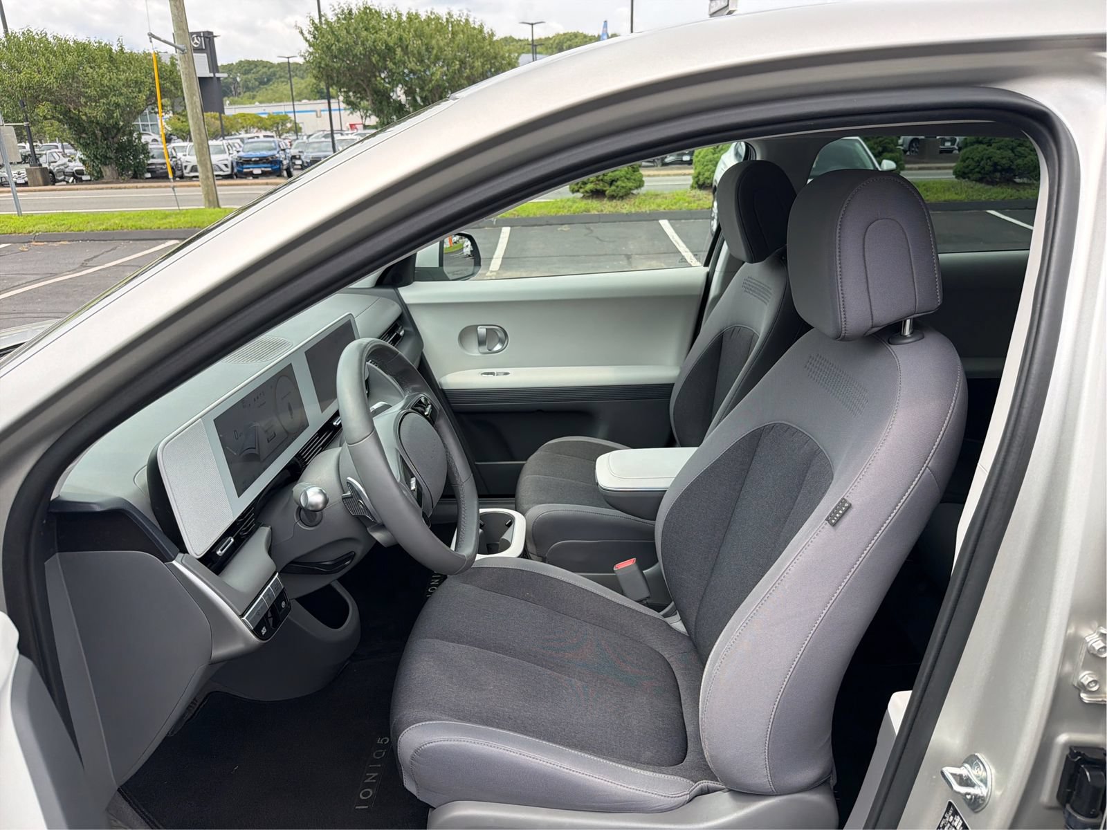 Certified 2024 Hyundai Ioniq 5 SEL AWD/4WD image 9