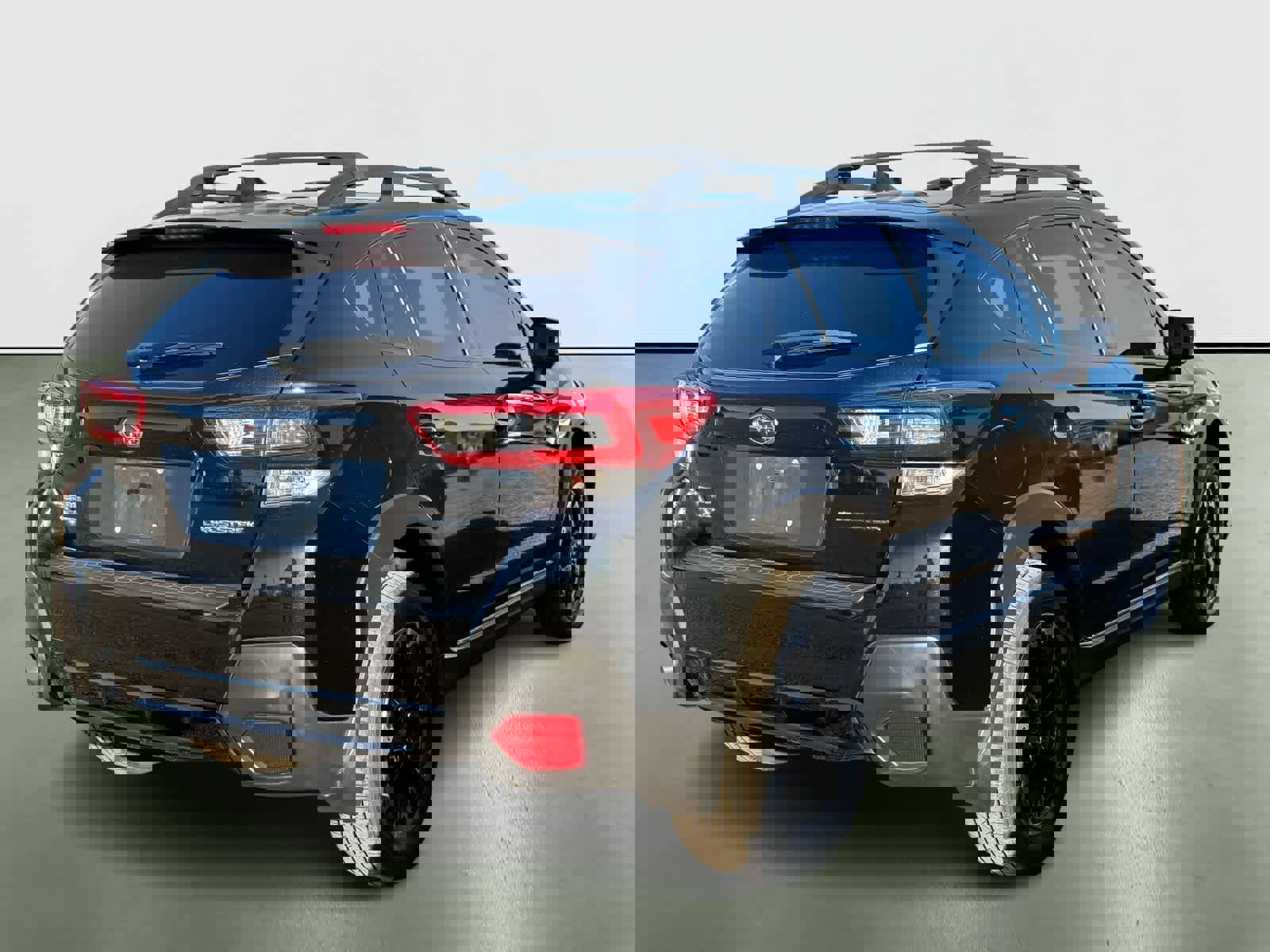 Used 2023 Subaru Crosstrek 2.0i Premium image 4