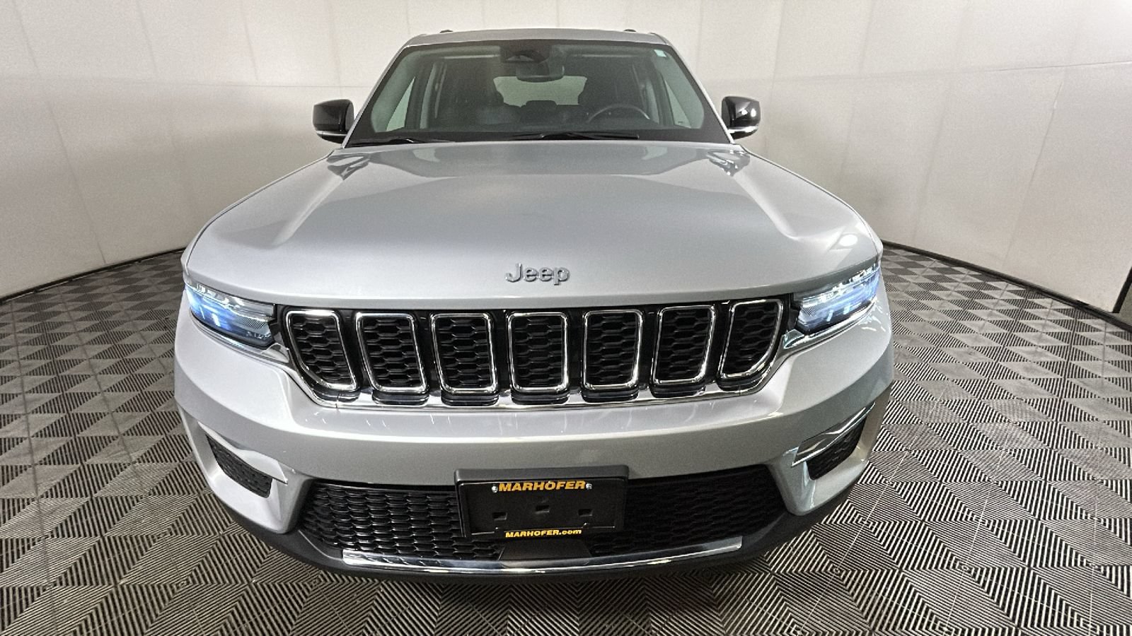 Used 2024 Jeep Grand Cherokee Limited 4xe AWD/4WD image 9