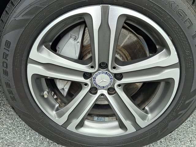 Used 2016 Mercedes-Benz GLC 300 4MATIC image 8