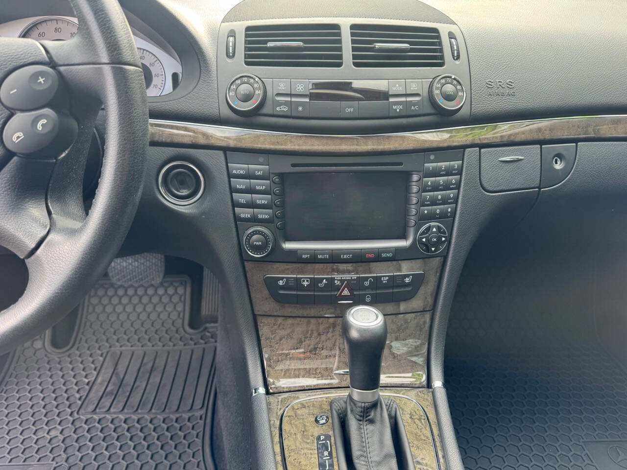 Used 2007 Mercedes-Benz E 350 Sedan image 9