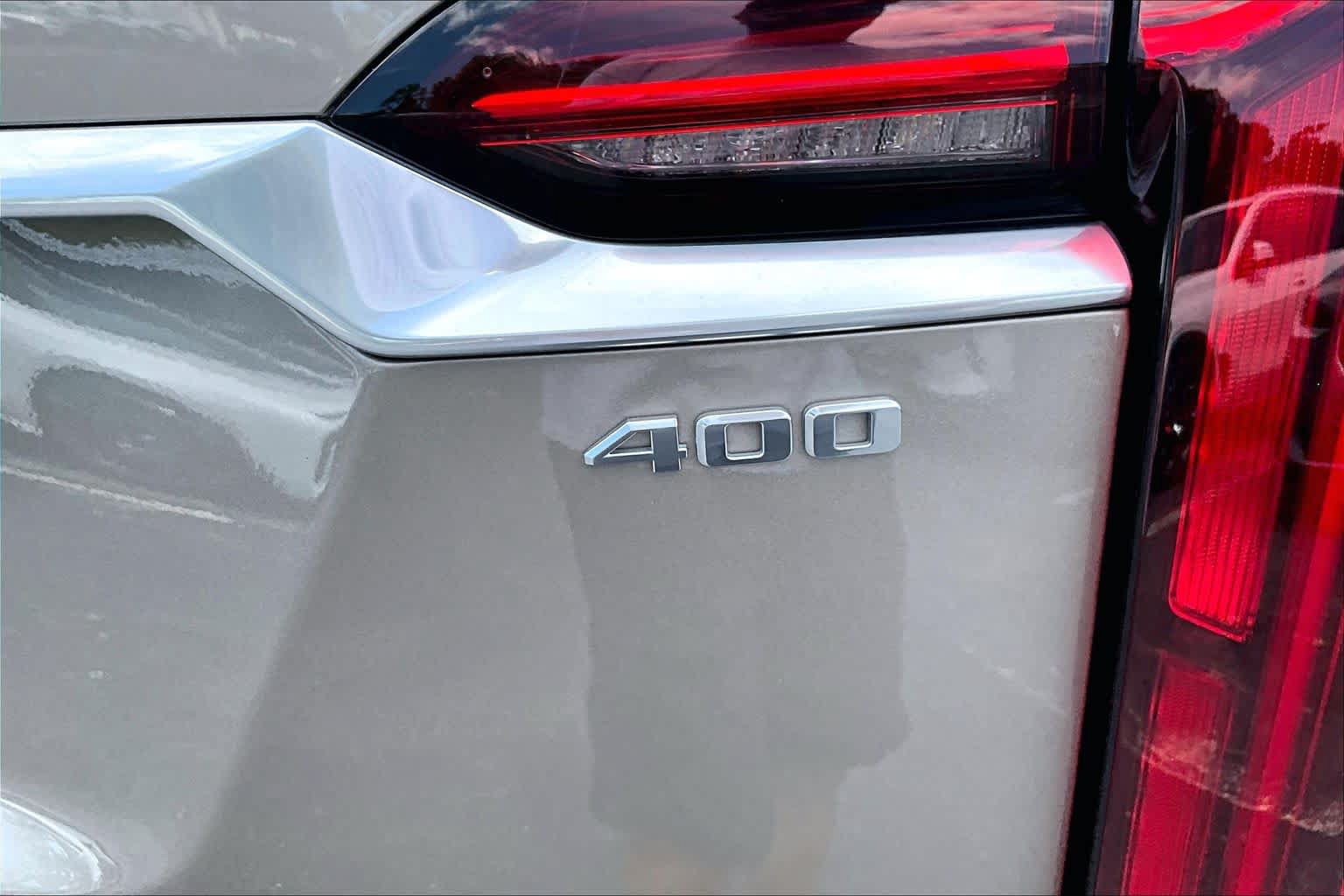 Used 2023 Cadillac XT6 Premium Luxury FWD image 10