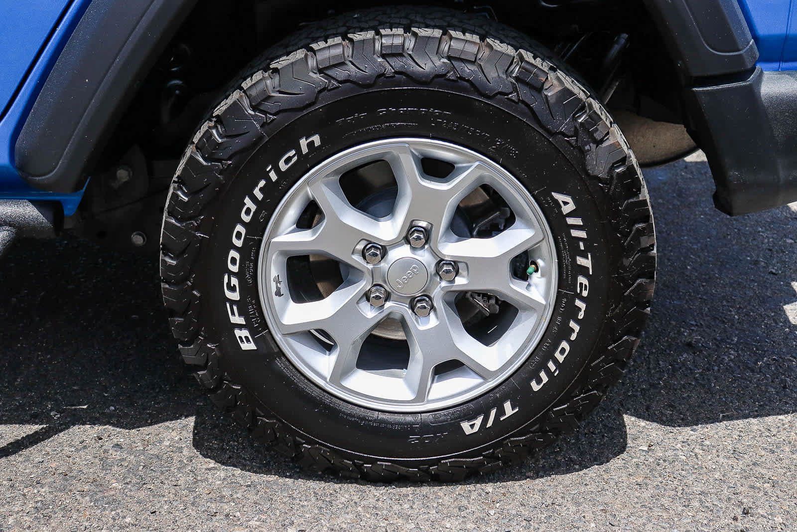 Used 2021 Jeep Wrangler Unlimited Sport AWD/4WD image 13