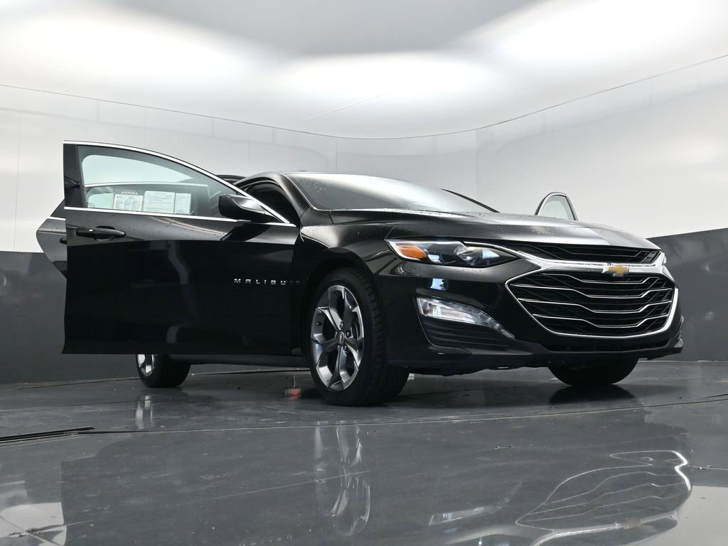 Used 2023 Chevrolet Malibu LT image 24