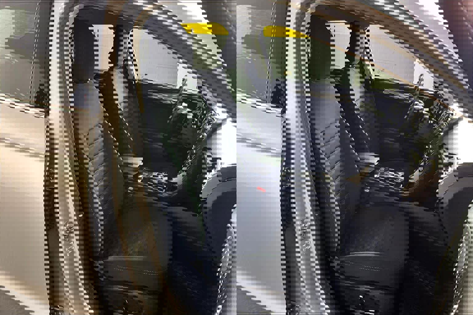 Used 2019 Ford Fusion SE image 9