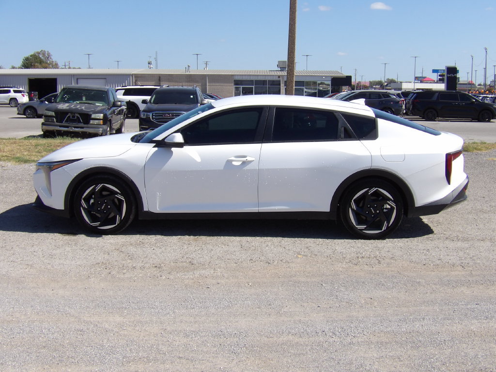 Certified 2025 Kia K4 EX