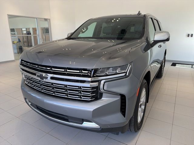 Certified 2022 Chevrolet Tahoe Premier w/ Premium Package AWD/4WD image 3