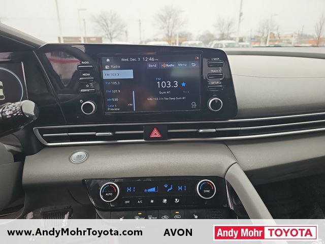 Used 2021 Hyundai Elantra SEL w/ Convenience Package image 18