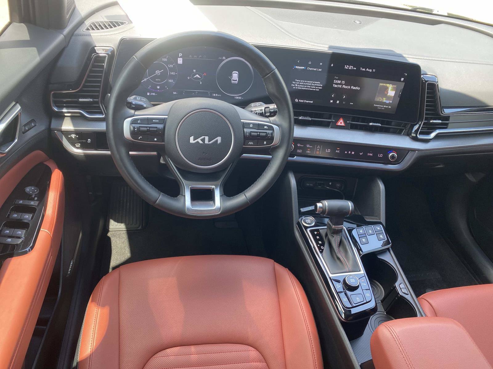 Used 2025 Kia Sportage SX FWD image 20