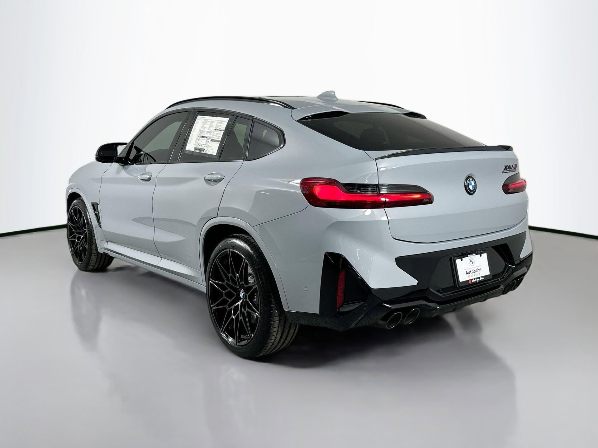 Used 2025 BMW X4 M Base w/ Competition Package image 7