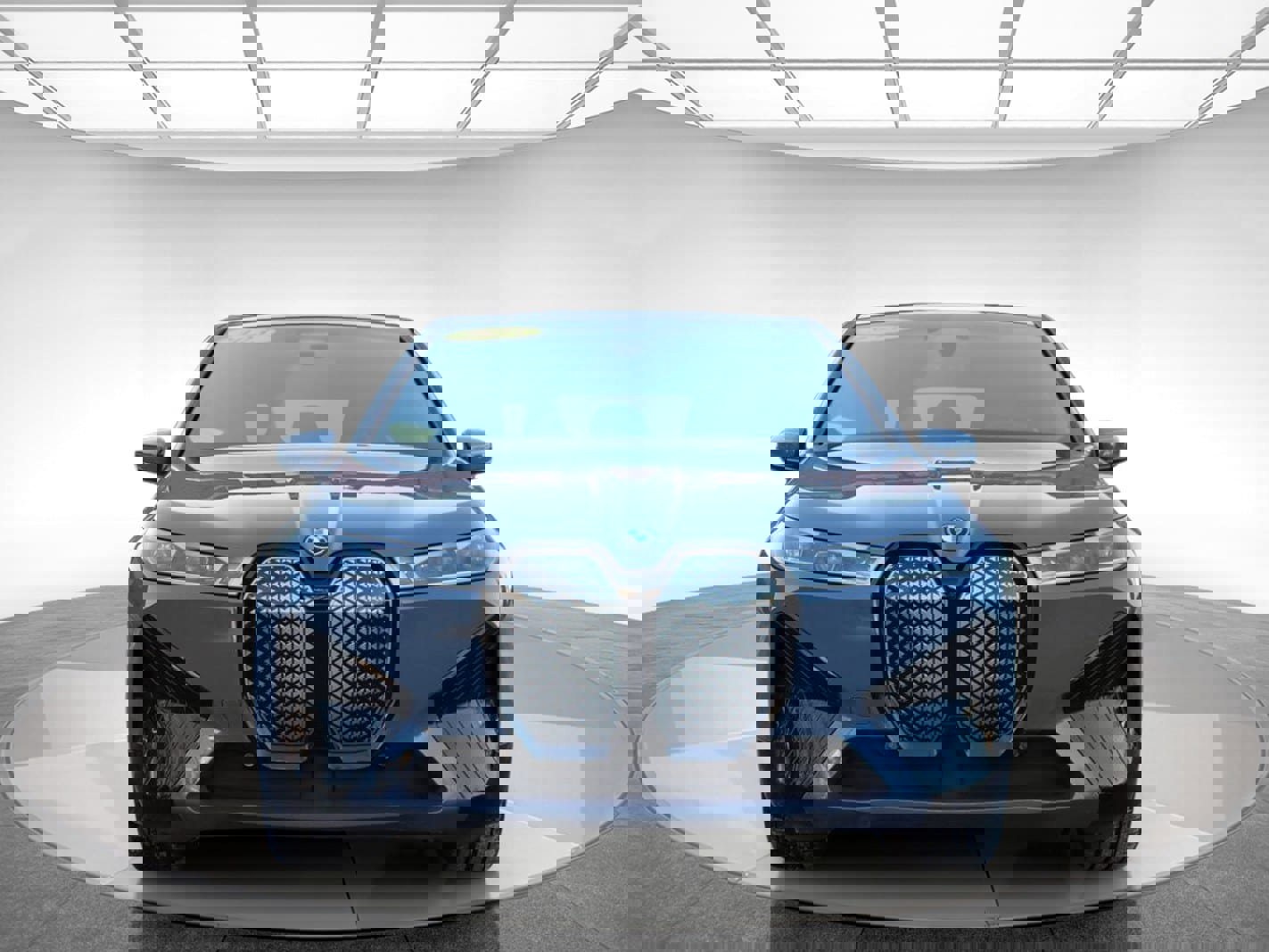 Used 2023 BMW iX M60 w/ Executive Package image 2