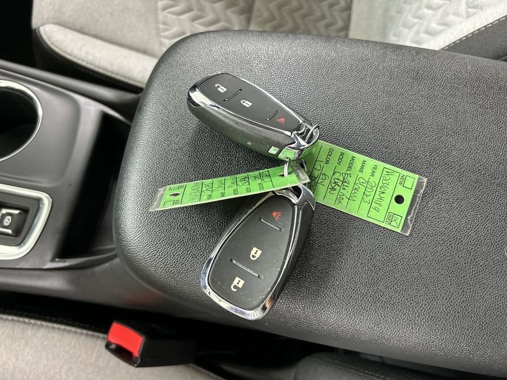 Used 2023 Chevrolet Equinox LS AWD/4WD image 12