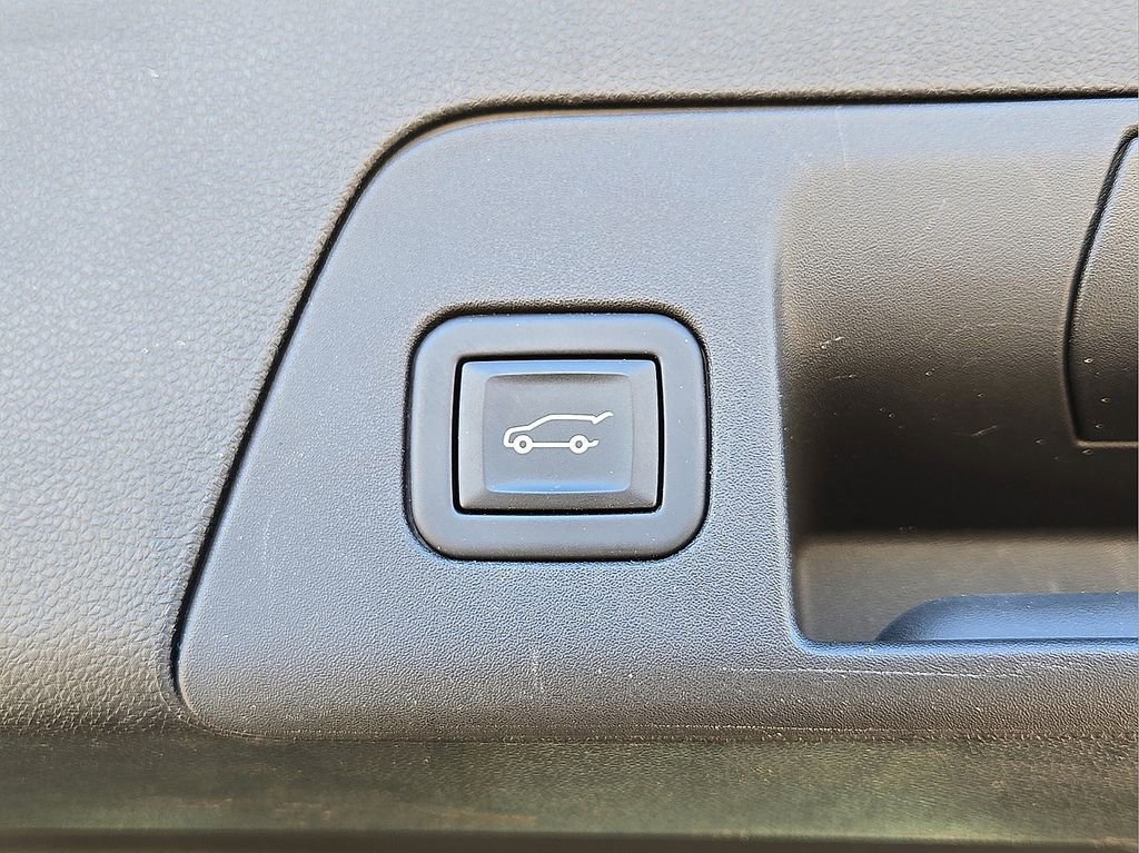 Used 2023 Buick Envision Preferred image 14