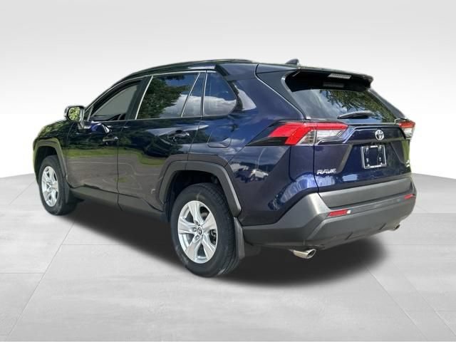 Used 2020 Toyota RAV4 XLE w/ All Weather Liner Package AWD/4WD image 3