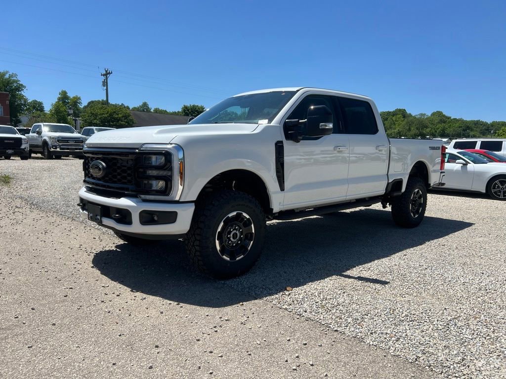 New 2026 Ford F250 4x4 Crew Cab Super Duty image 3