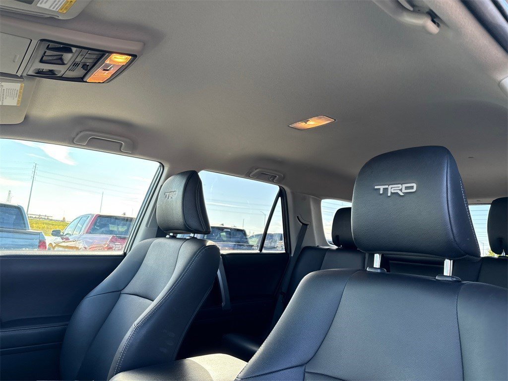 Used 2022 Toyota 4Runner TRD Sport w/ Technology Package image 17