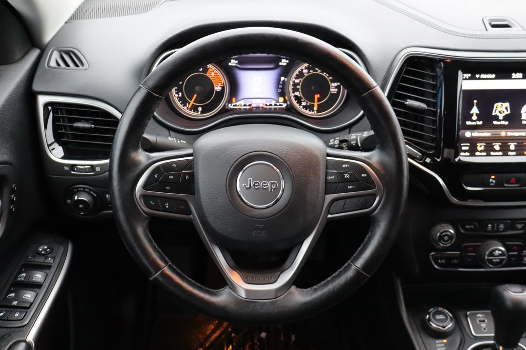 Used 2020 Jeep Cherokee Limited image 17