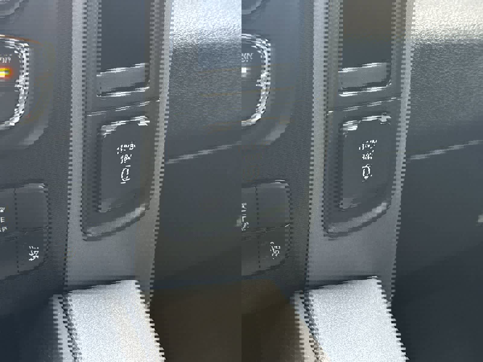 Certified 2018 RAM 1500 Rebel w/ Luxury Group image 26