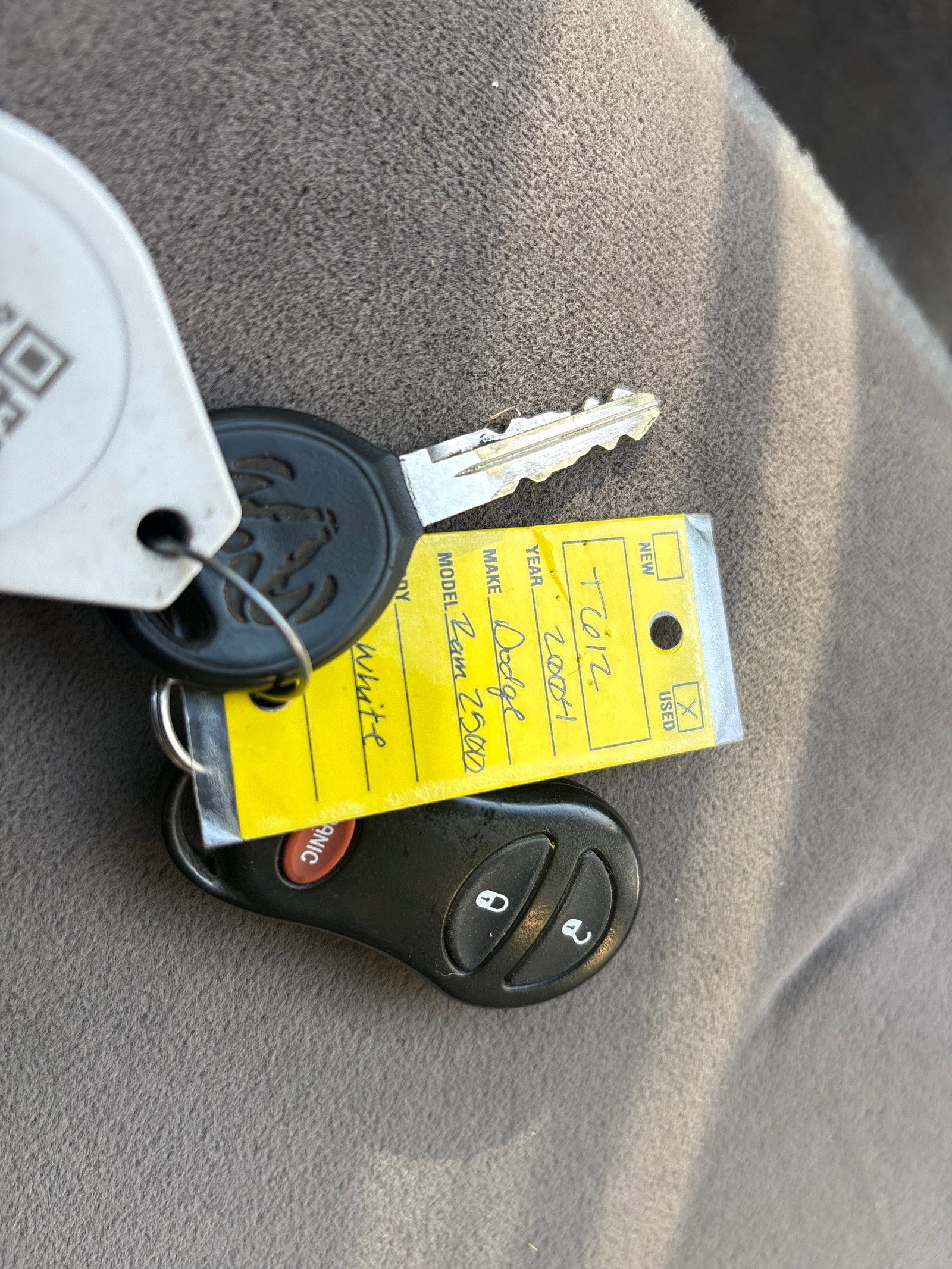 Used 2004 Dodge Ram 2500 Truck SLT w/ Trailer Tow Group image 21