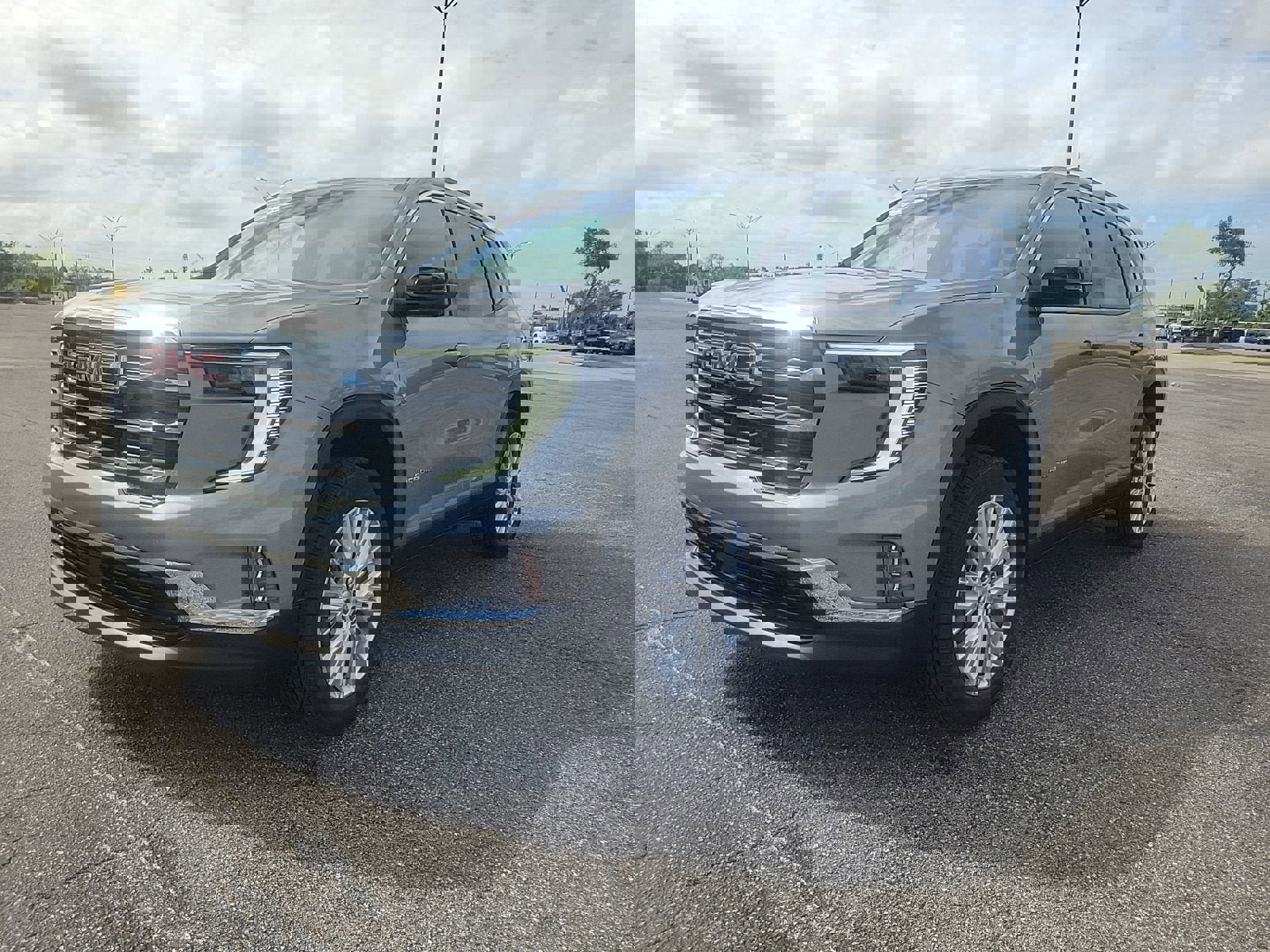 New 2026 GMC Acadia Elevation image 2