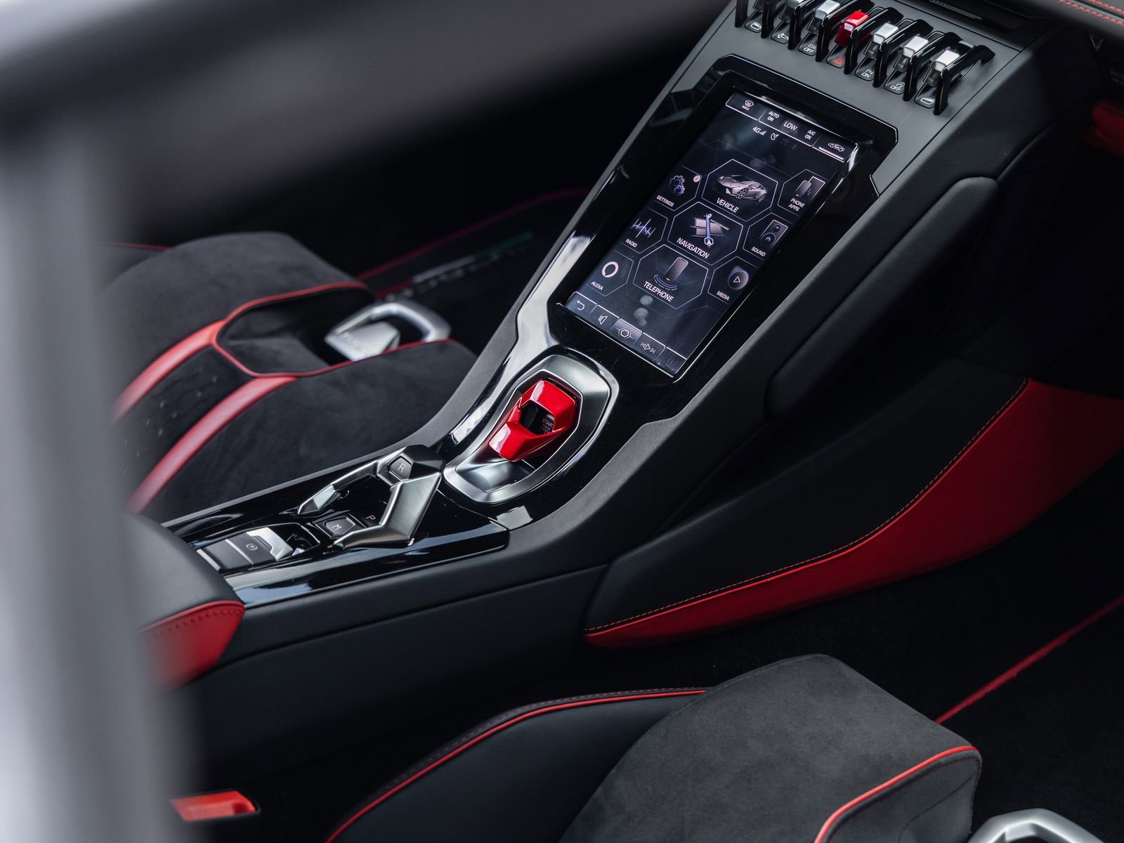 Used 2023 Lamborghini Huracan Tecnica image 34