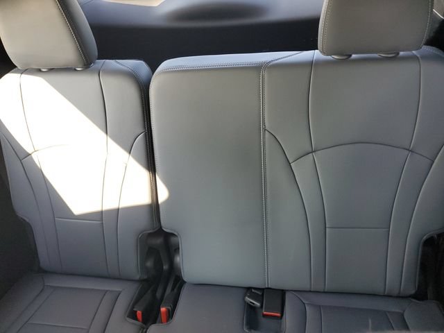 Certified 2022 Buick Enclave Essence FWD image 10