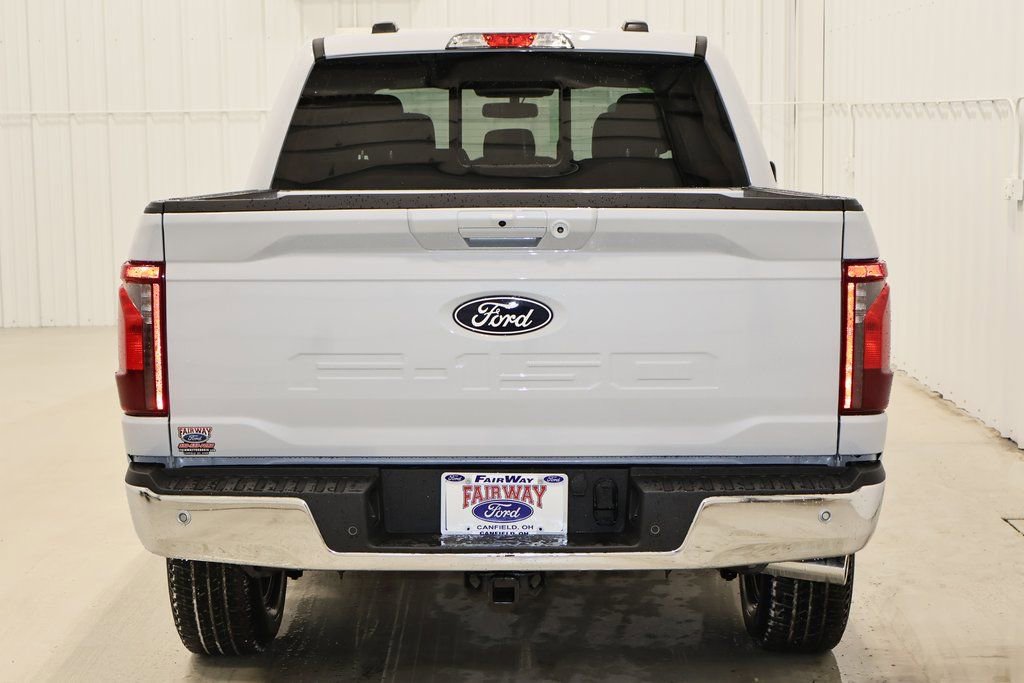 New 2025 Ford F150 XLT w/ Equipment Group 302A MID image 7