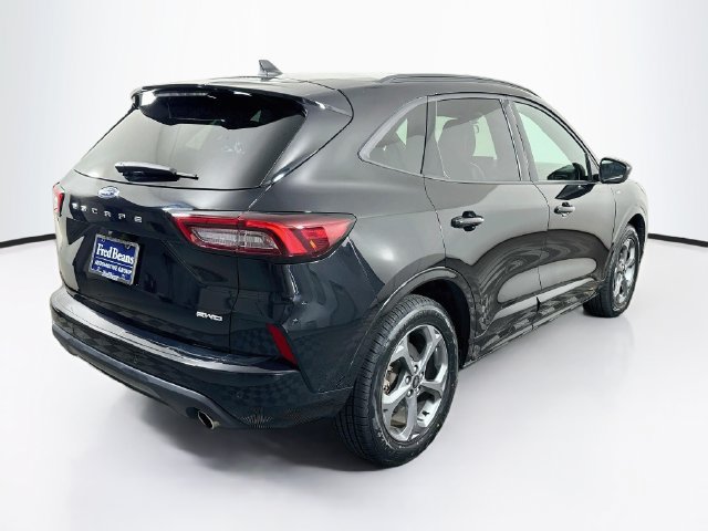 Used 2023 Ford Escape ST-Line w/ Tech Pack #1 AWD/4WD image 9