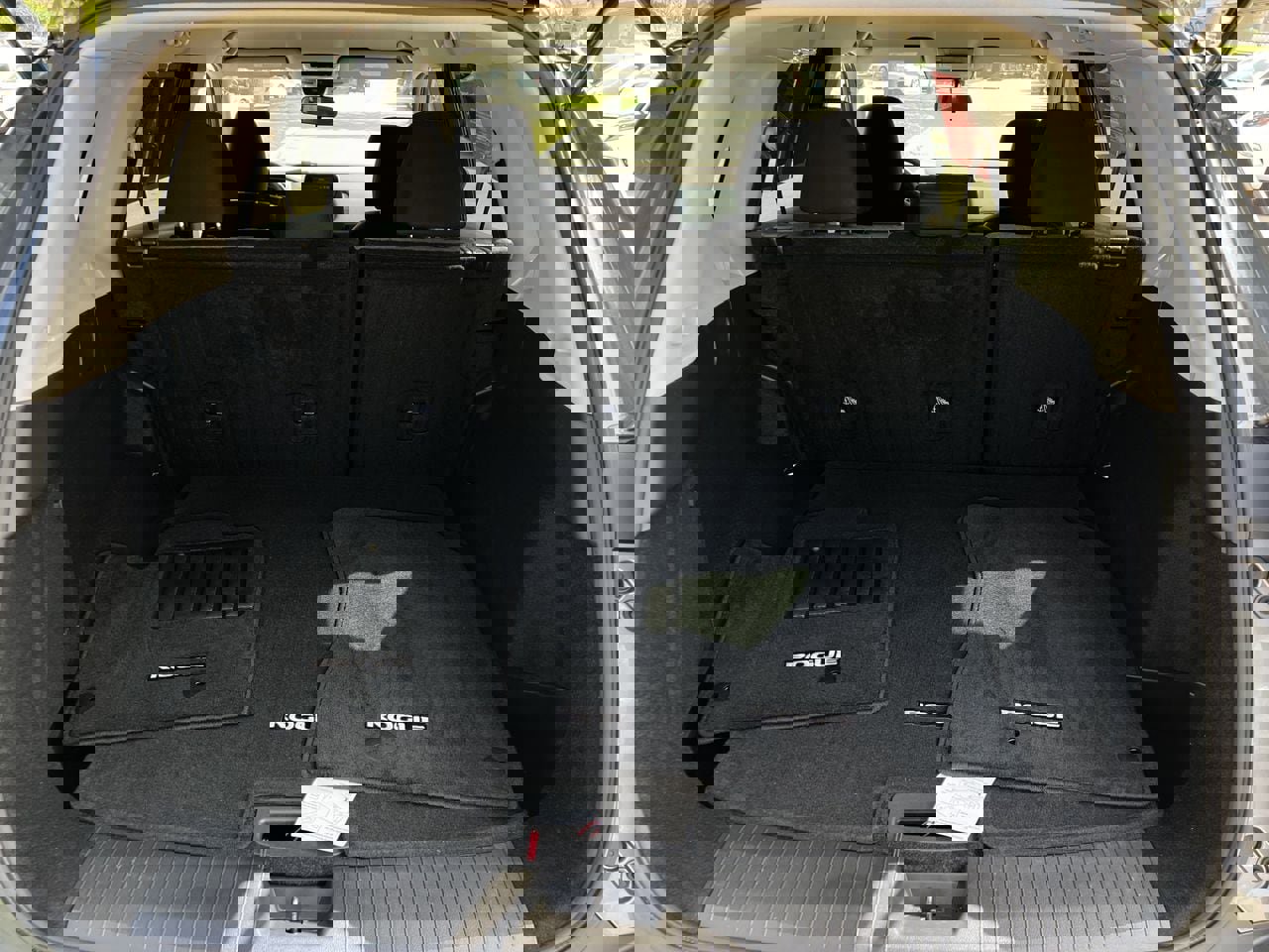 Certified 2023 Nissan Rogue SV FWD image 25