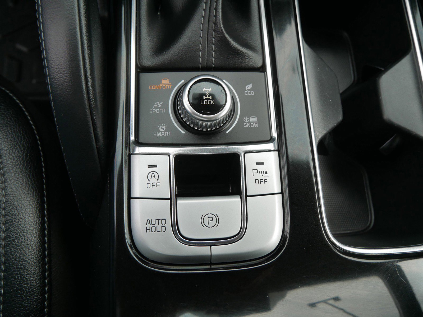 Used 2022 Kia Telluride EX w/ EX Premium Package image 17