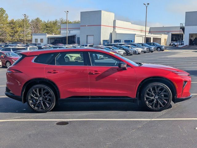 Used 2025 Toyota Crown Signia AWD/4WD image 8