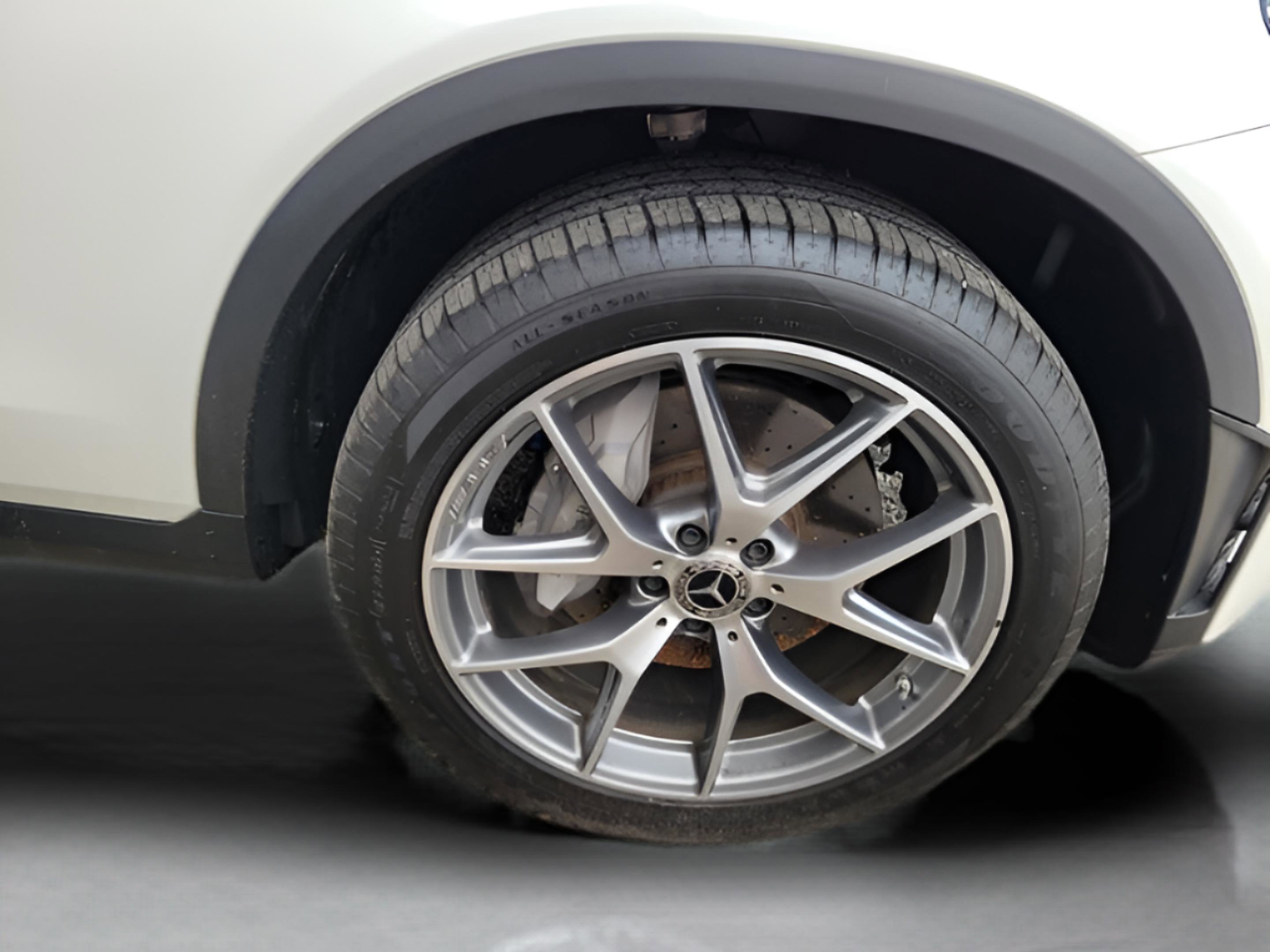 Used 2022 Mercedes-Benz GLC 300 image 24