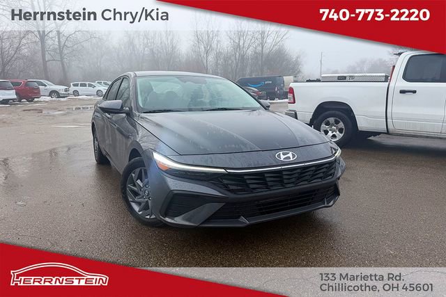 Used 2024 Hyundai Elantra SEL