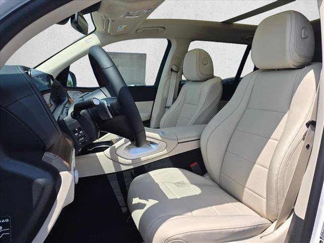New 2026 Mercedes-Benz GLS 450 4MATIC image 4