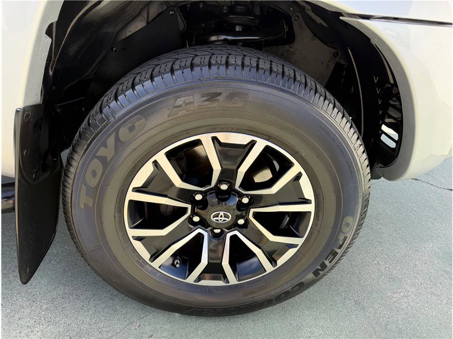 Used 2010 Toyota Tacoma PreRunner RWD image 20