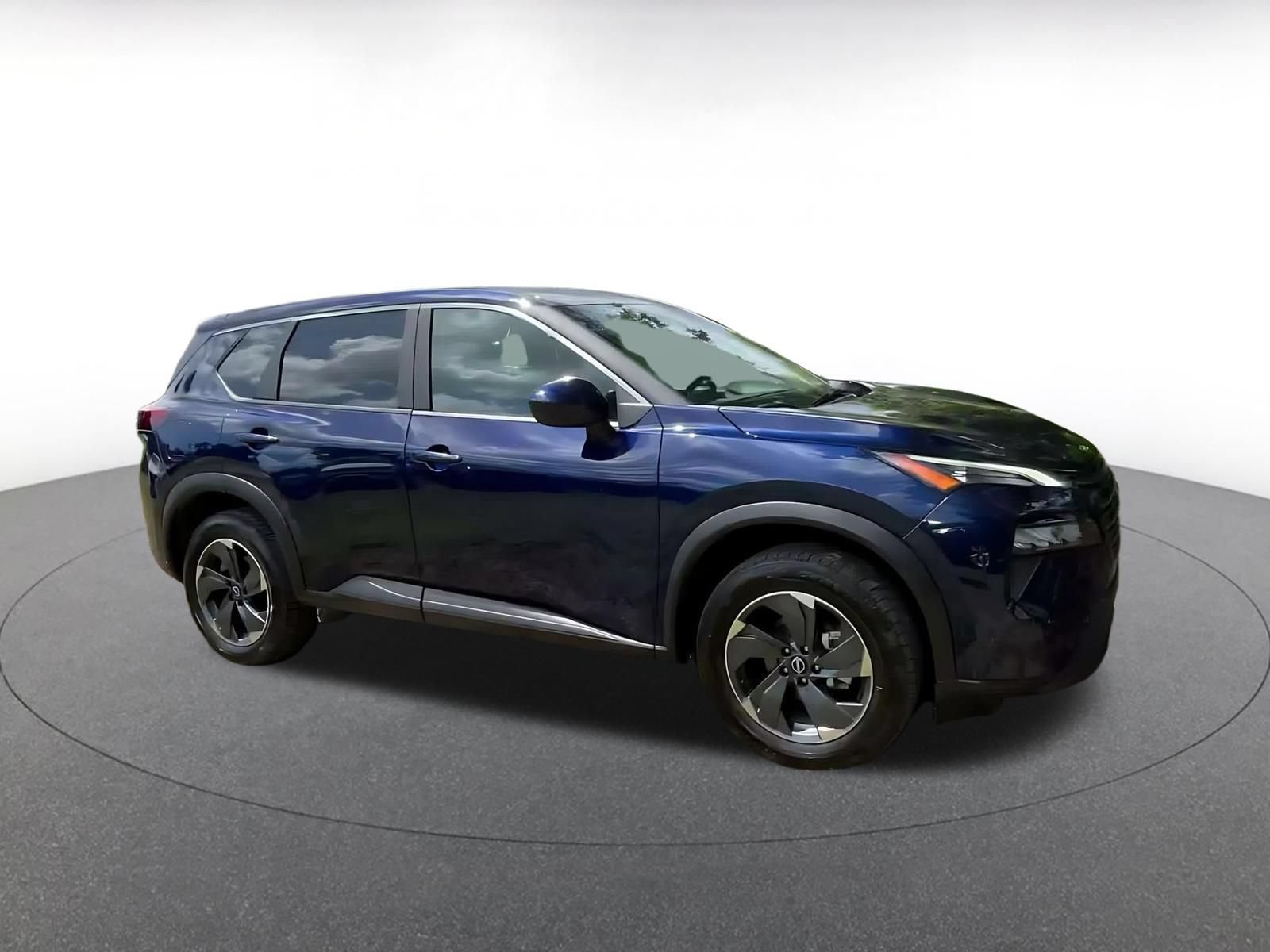 Used 2025 Nissan Rogue SV FWD video 2