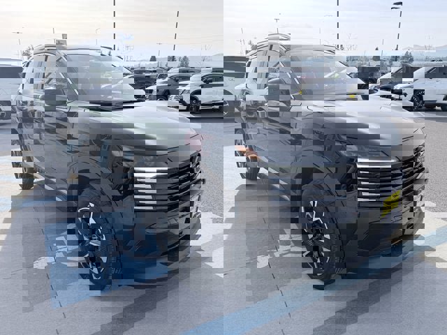 New 2026 Nissan Kicks SV image 3