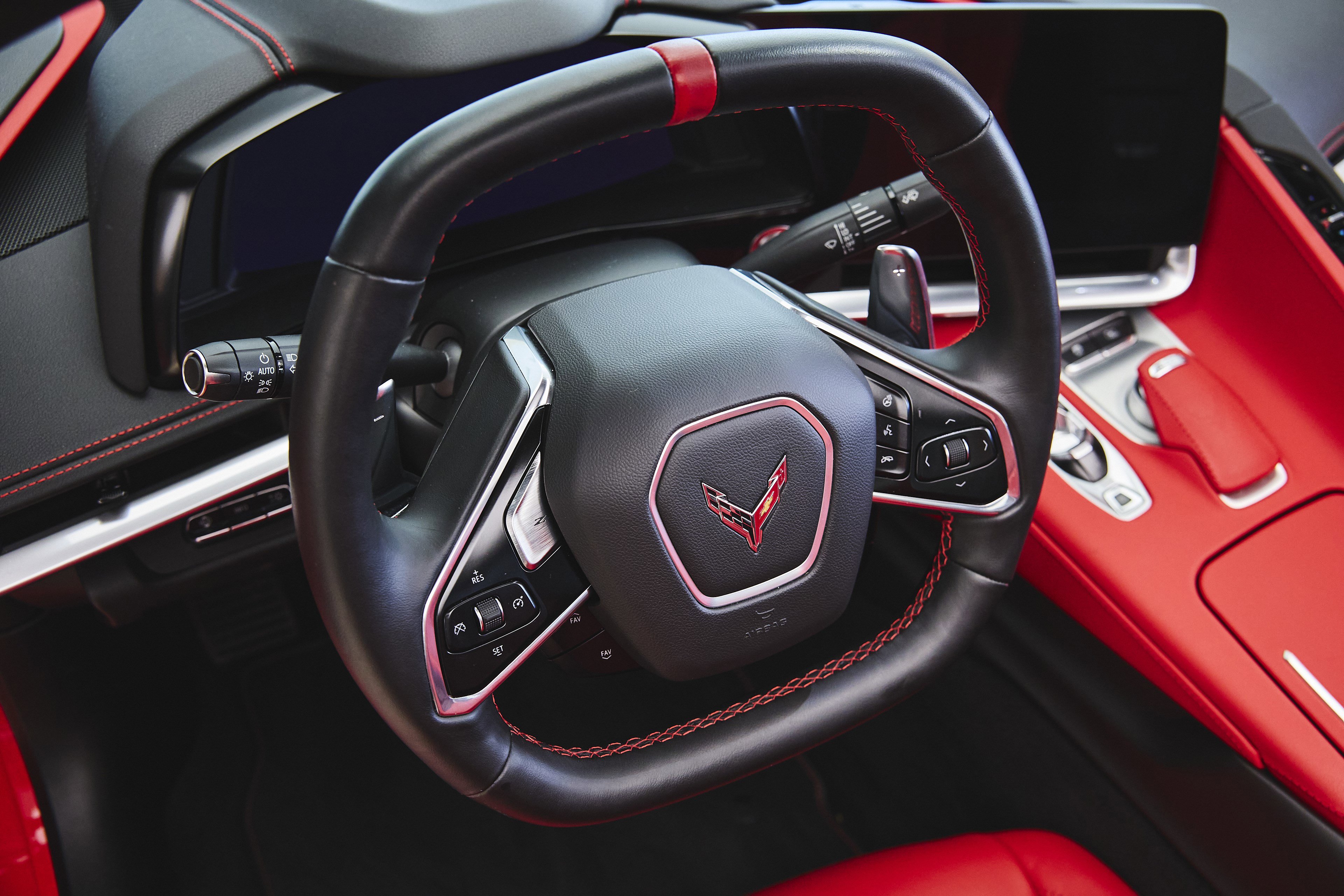 Used 2021 Chevrolet Corvette Stingray Preferred Cpe w/ 2LT image 14