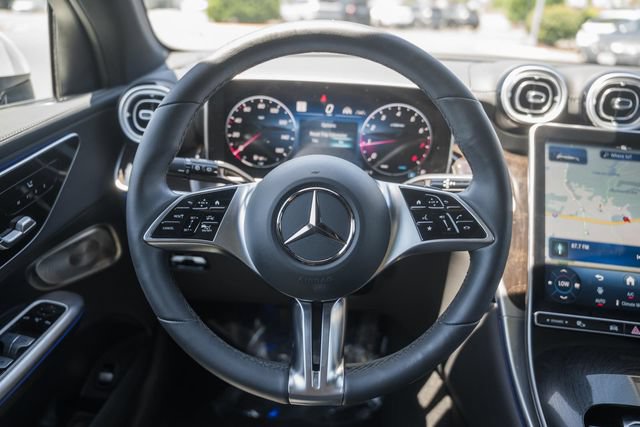 Certified 2025 Mercedes-Benz GLC 300 4MATIC w/ Driver Assistance Package image 29