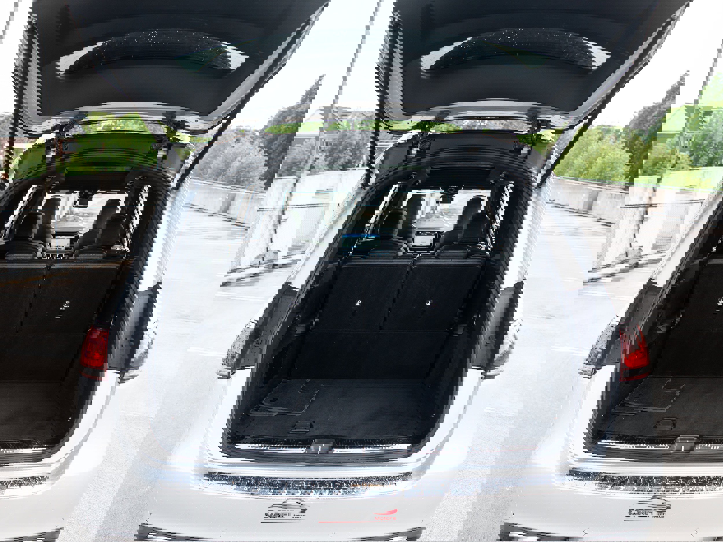 Used 2021 Mercedes-Benz GLS 450 4MATIC image 50