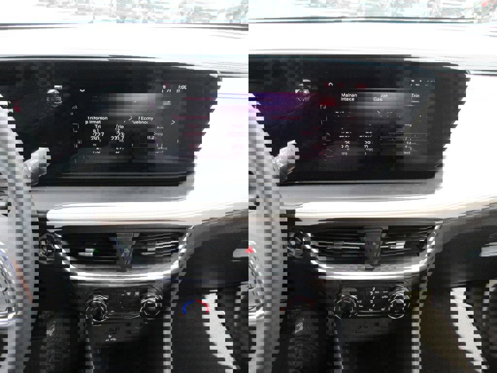 Certified 2024 Buick Encore GX Sport Touring w/ Comfort Package image 32