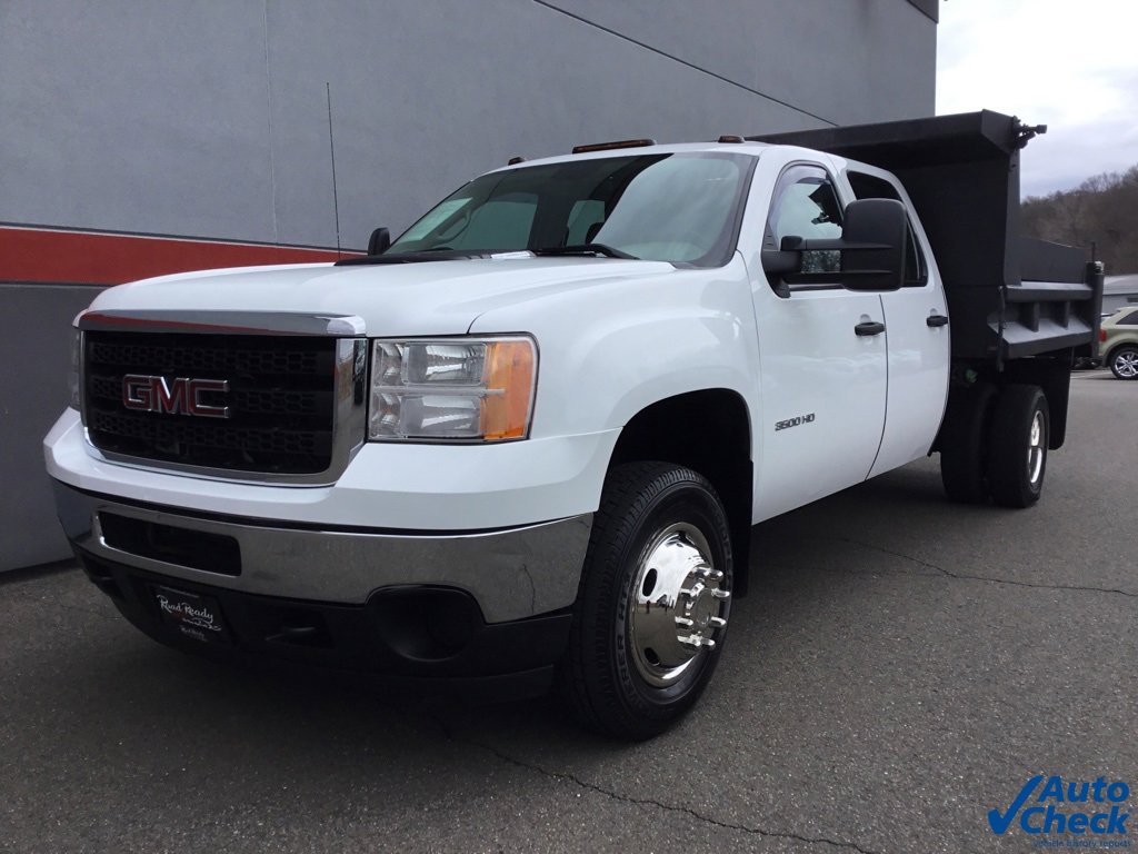 Used 2013 GMC Sierra 3500 W/T w/ Snow Plow Prep Package image 15