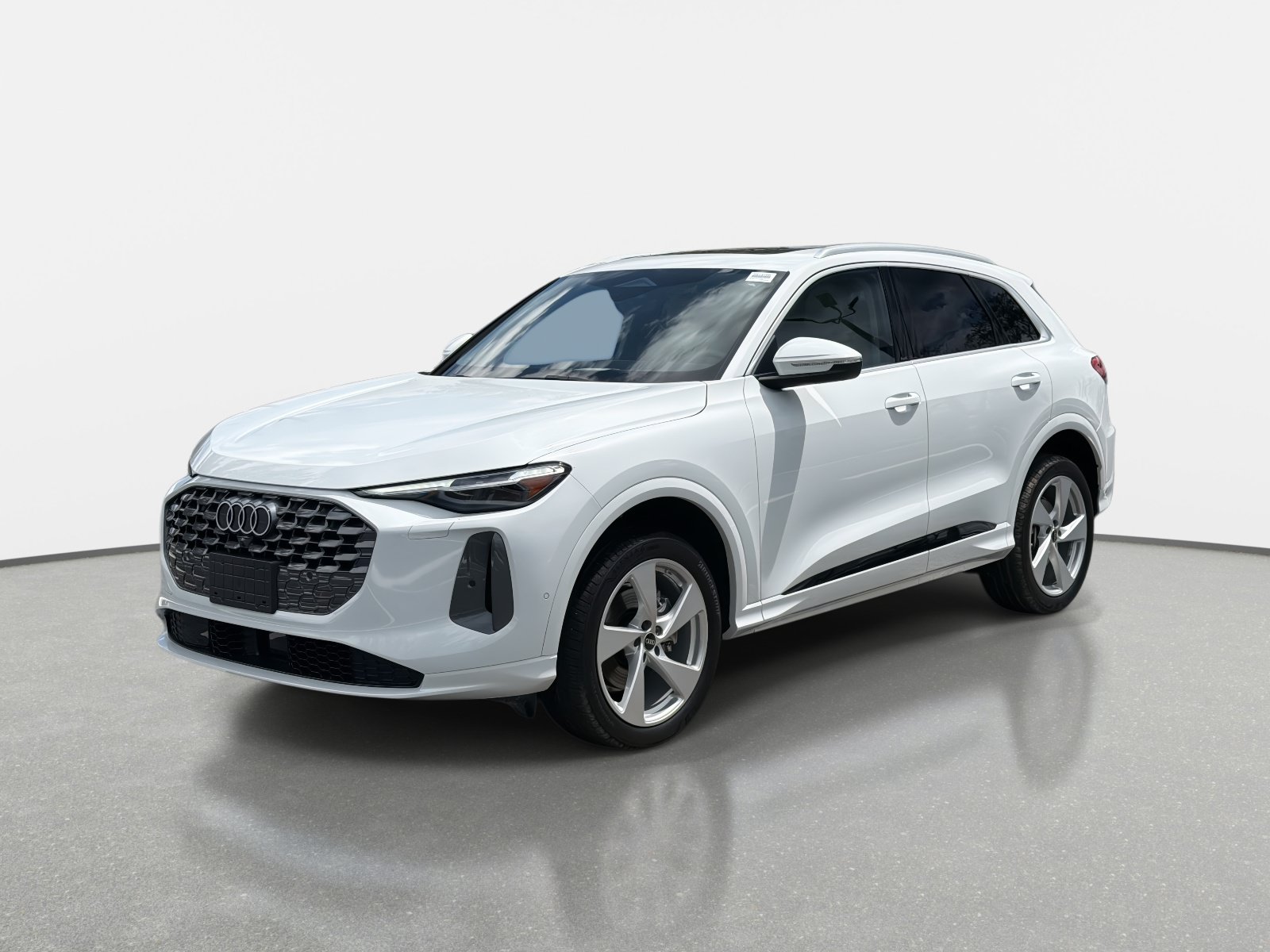 Used 2025 Audi Q5 Premium Plus AWD/4WD image 7