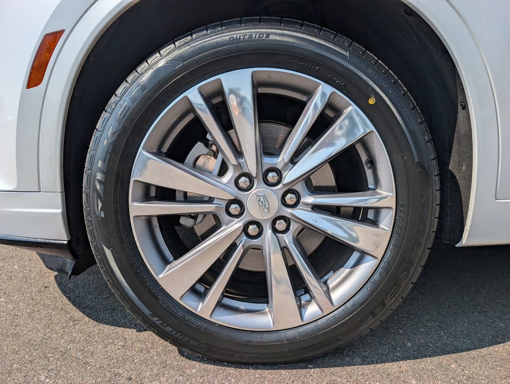 Used 2020 Cadillac XT6 Premium Luxury AWD/4WD image 10